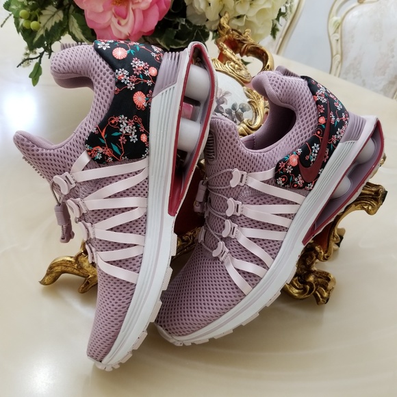 Rare Nike Shox Gravity Shoes - Picture 4 of 7